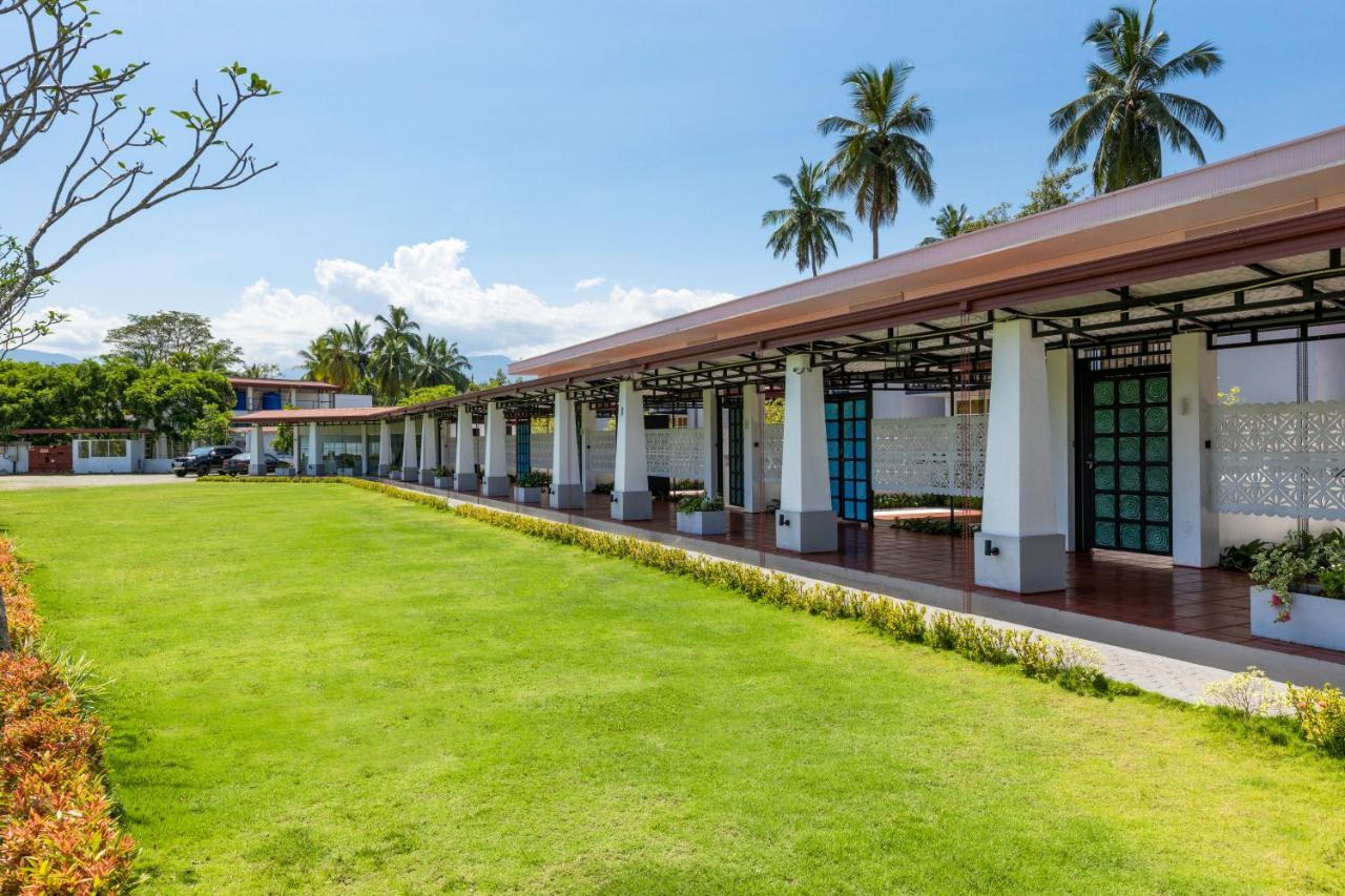 Elephyard Retreat Hotel Mahiyanganaya Kültér fotó