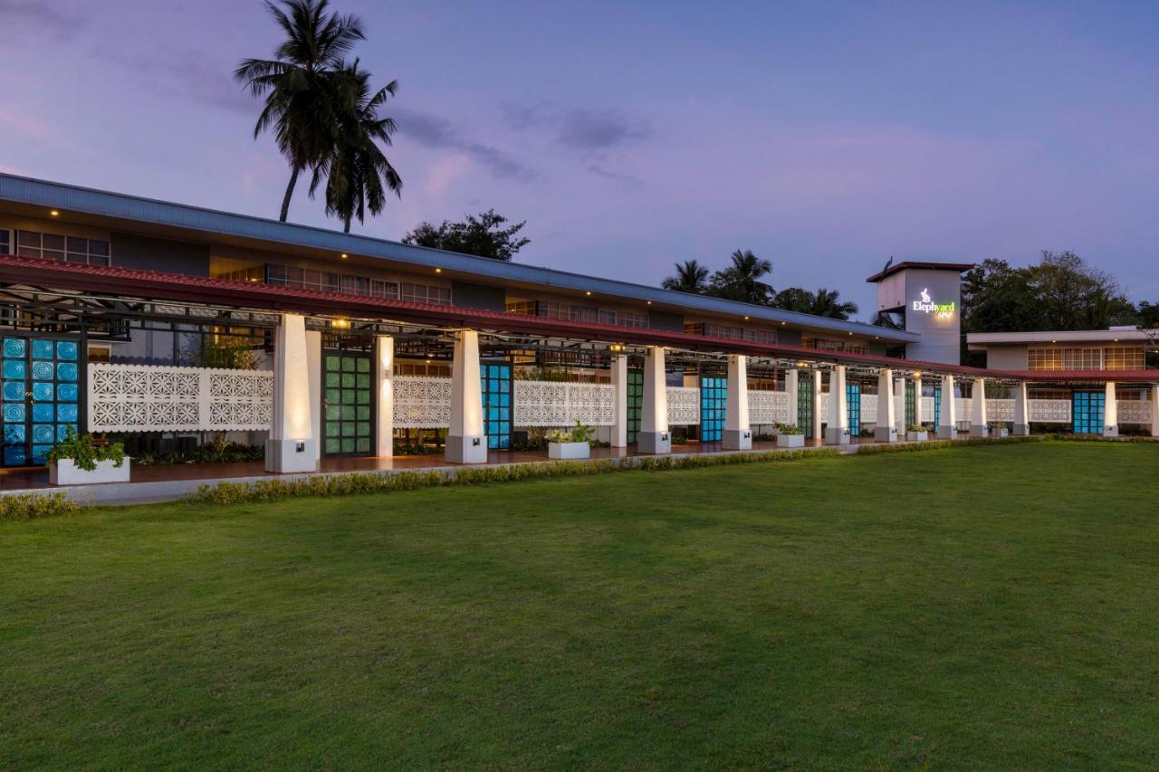 Elephyard Retreat Hotel Mahiyanganaya Kültér fotó